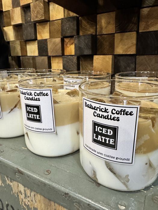 Свещ кафе iced latte