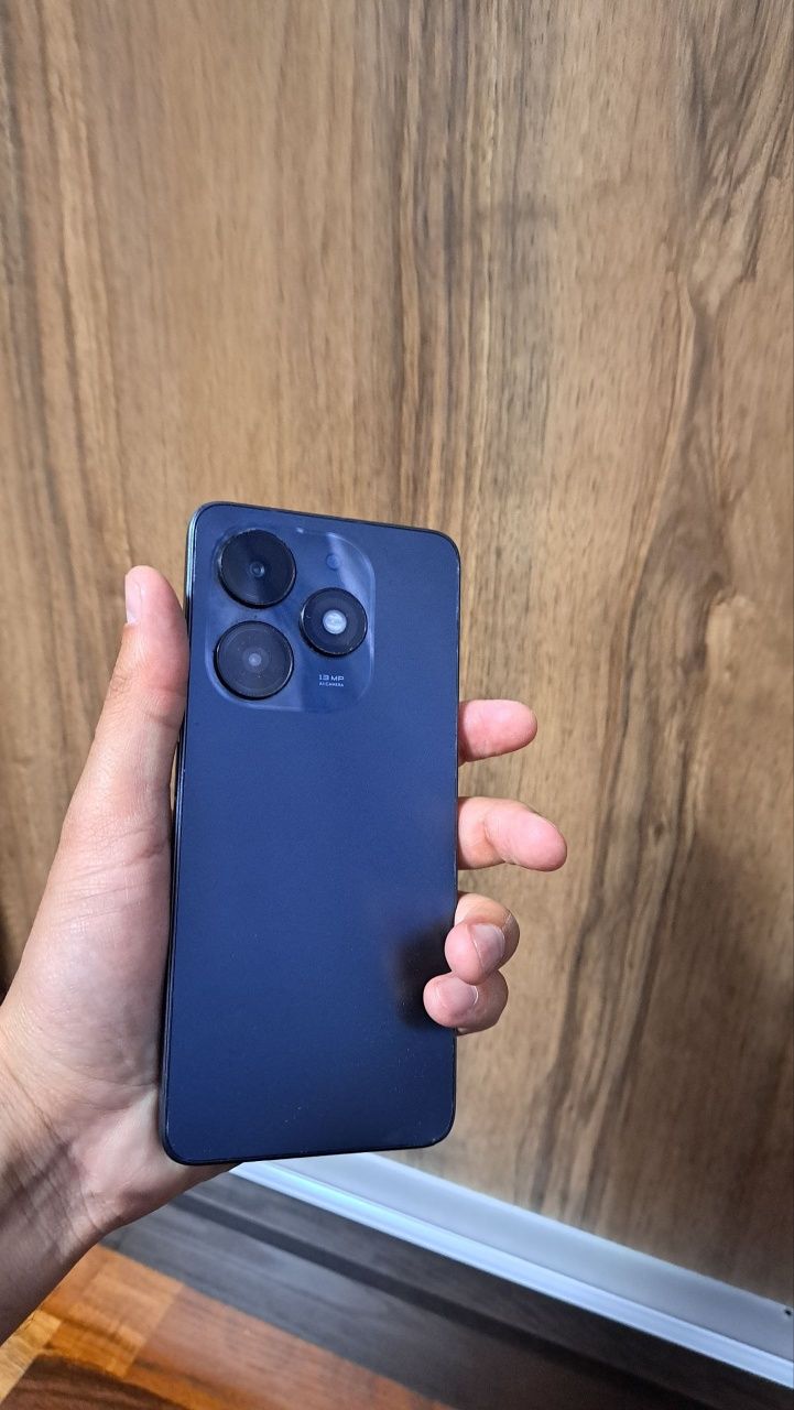 Tecno spark go 2024