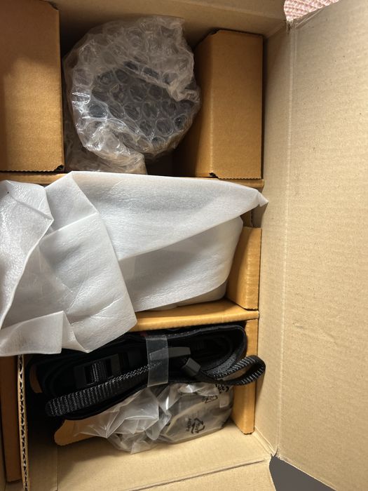 Sony A7C Kit, Nou, Garantie 36 luni
