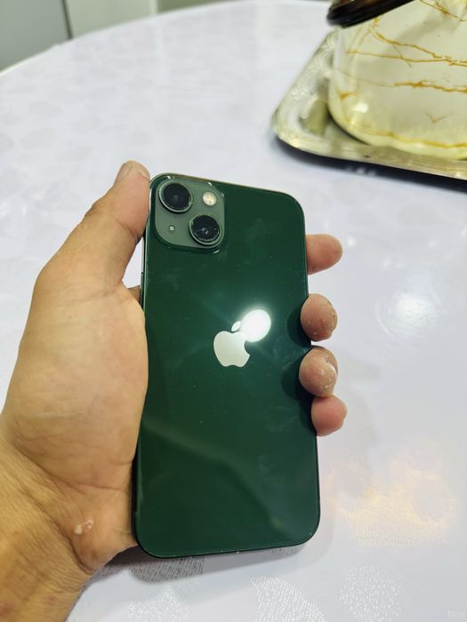 Продам iphone 13