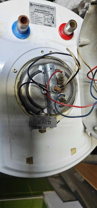 Бойлер Елдом 80литра неръждаем с лява серпентина