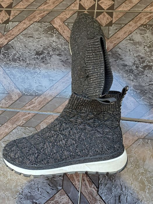 Дамски боти Guess