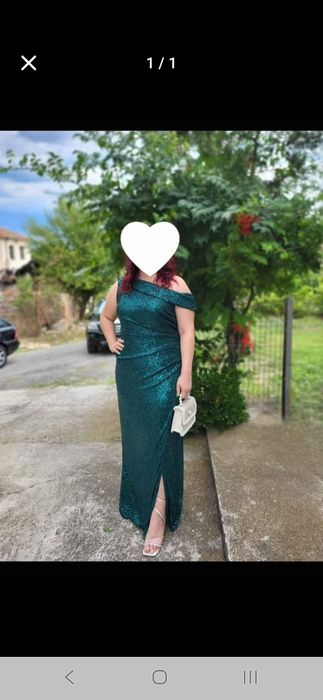 Официална рокля, носена веднъж