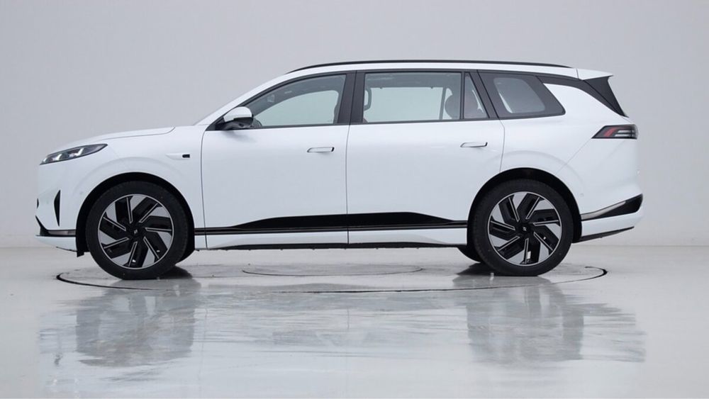 Dongfeng EP008 Ультра предзаказ 5 уриндикли гибрид фулл версияси