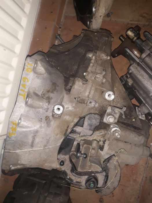 Cutie viteze 6+1 trepte Ford Focus 3 1.0 ecoboost 2014