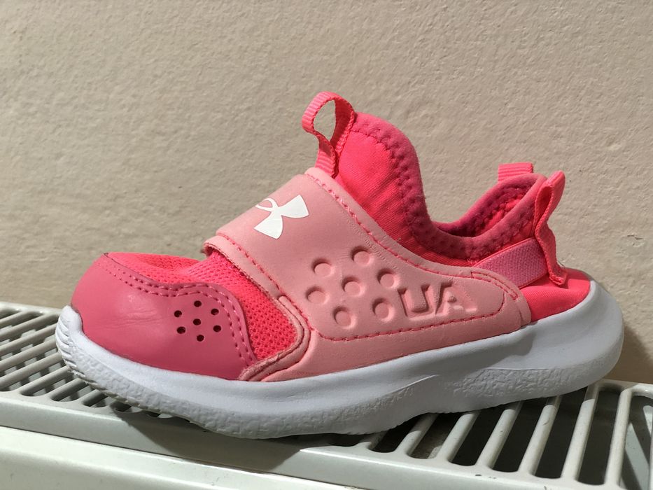 Adidași under armour 23,5 original