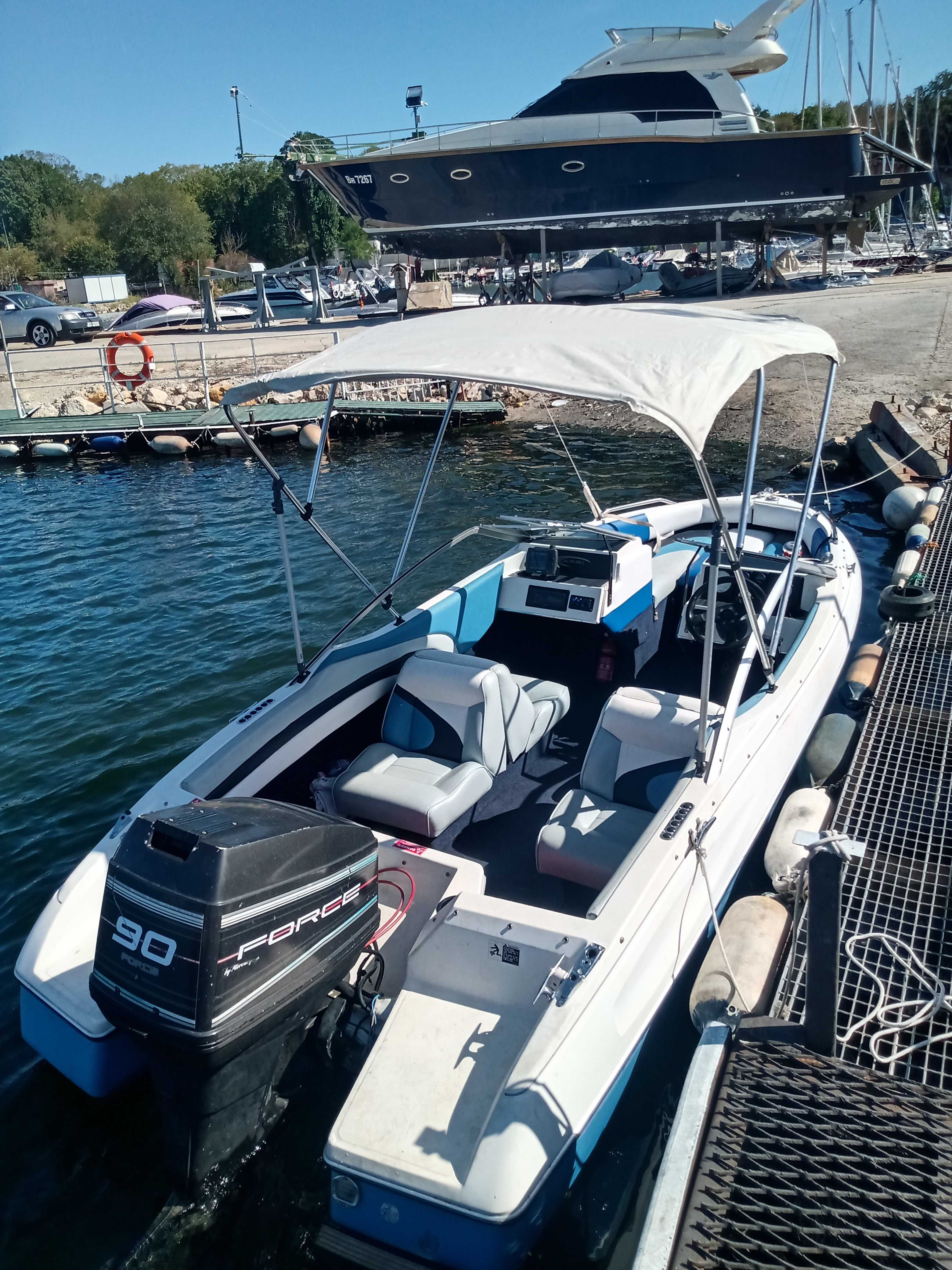 Bayliner capry1700