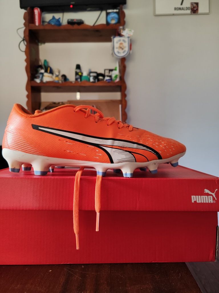 Бутонки- puma ultra