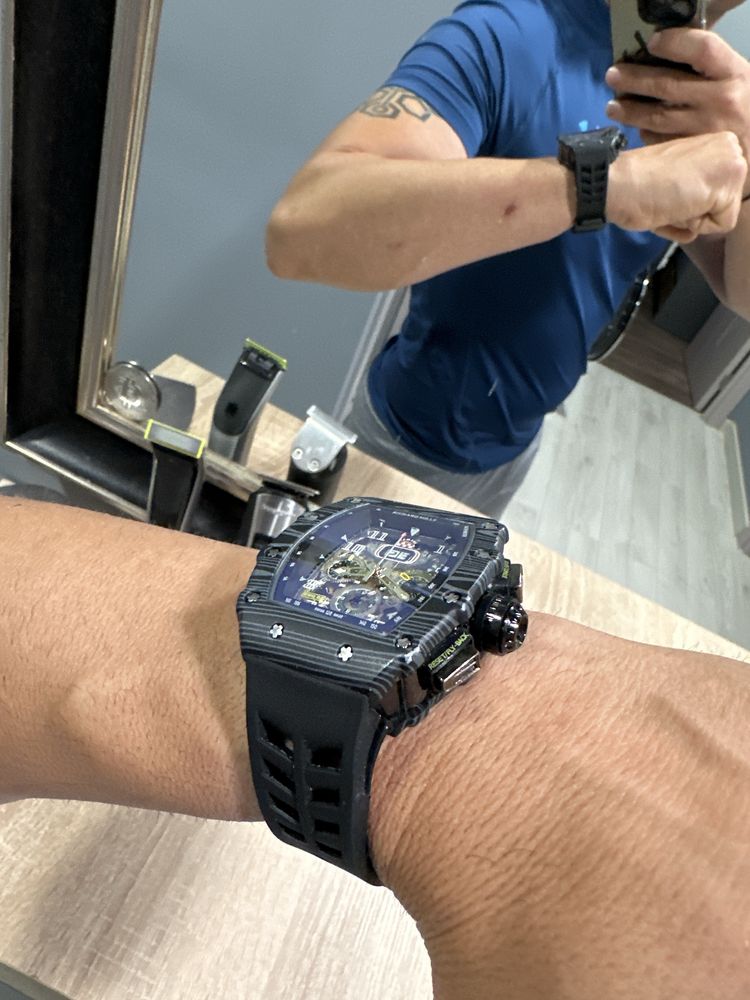 Часовник Richard Mille Chronograph чисто нов