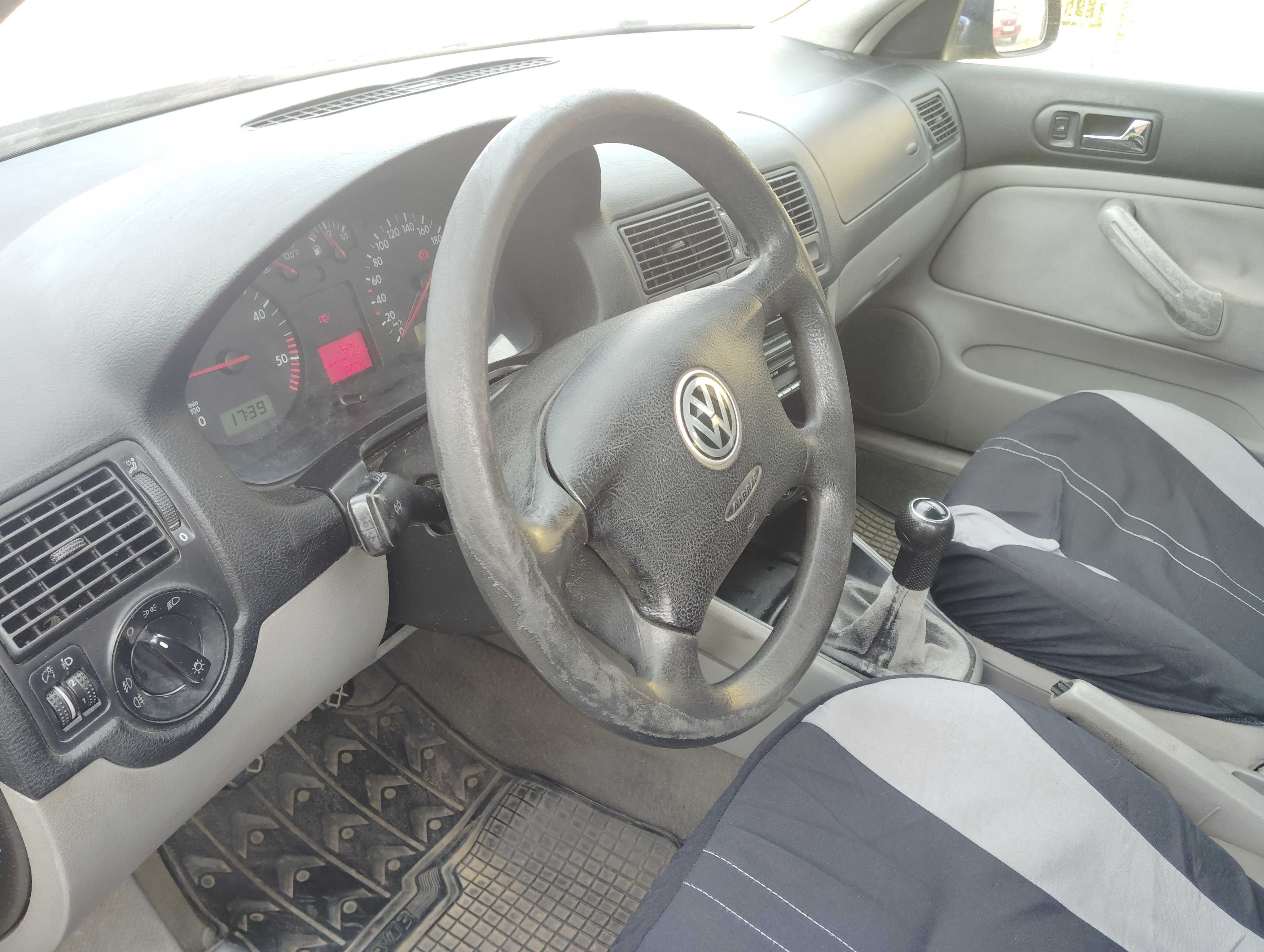 De vanzare Volkswagen Golf 4