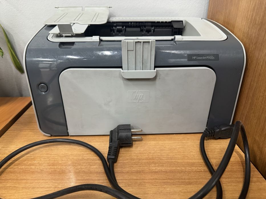 Принтер HpLaserJet P1102s