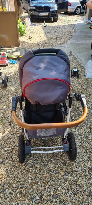 Cărucior pentru copii