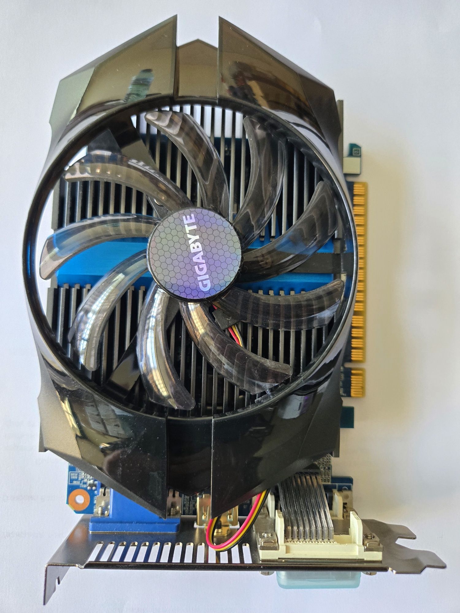 Видео карта GF GTX 4GB GV-N650OS-4GI