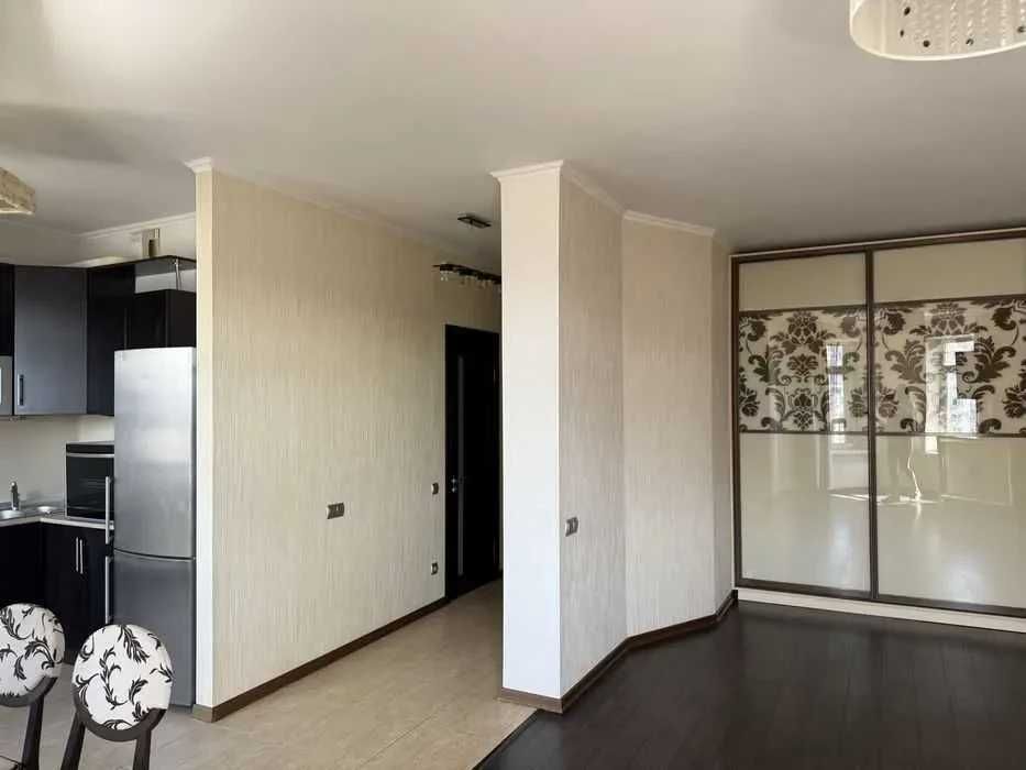 Двустаен имот в кв.Хаджи Димитър