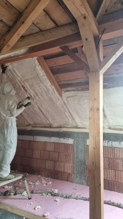 Izolatii cu Spuma Poliuretanica izolatii termice