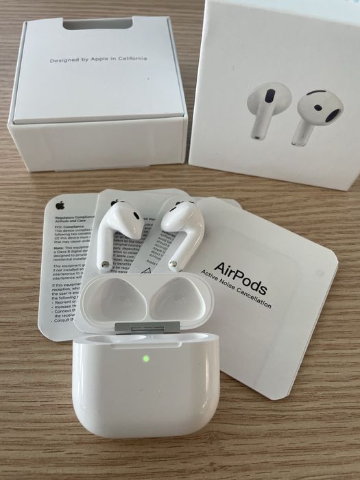 Apple AirPods 4 generation (ANC)