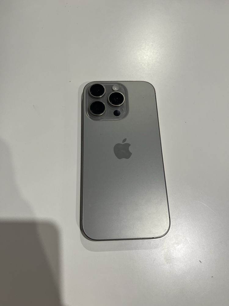 Срочно продаётся Iphone 16pro