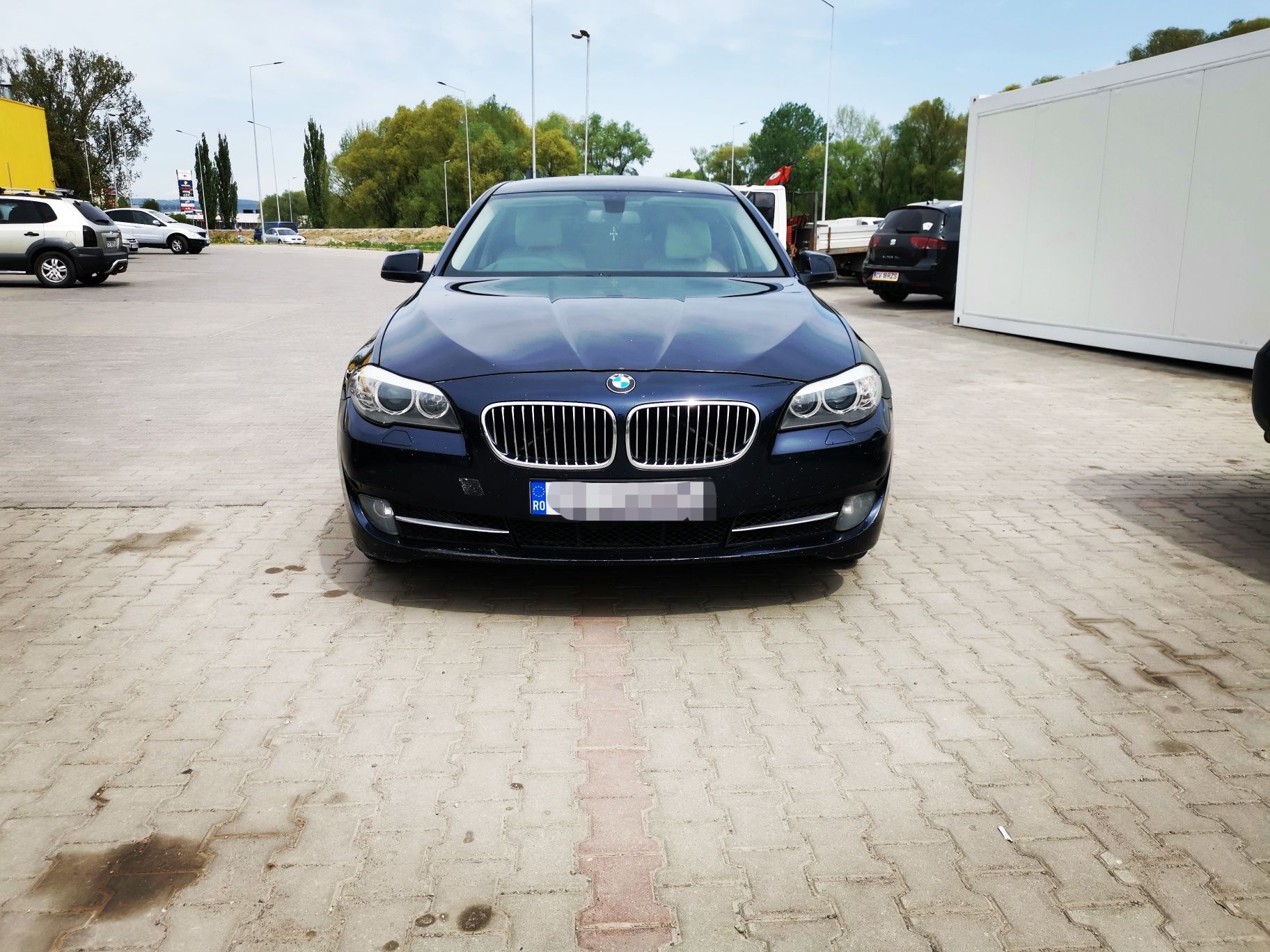 Bmw f10 520d anul 2013