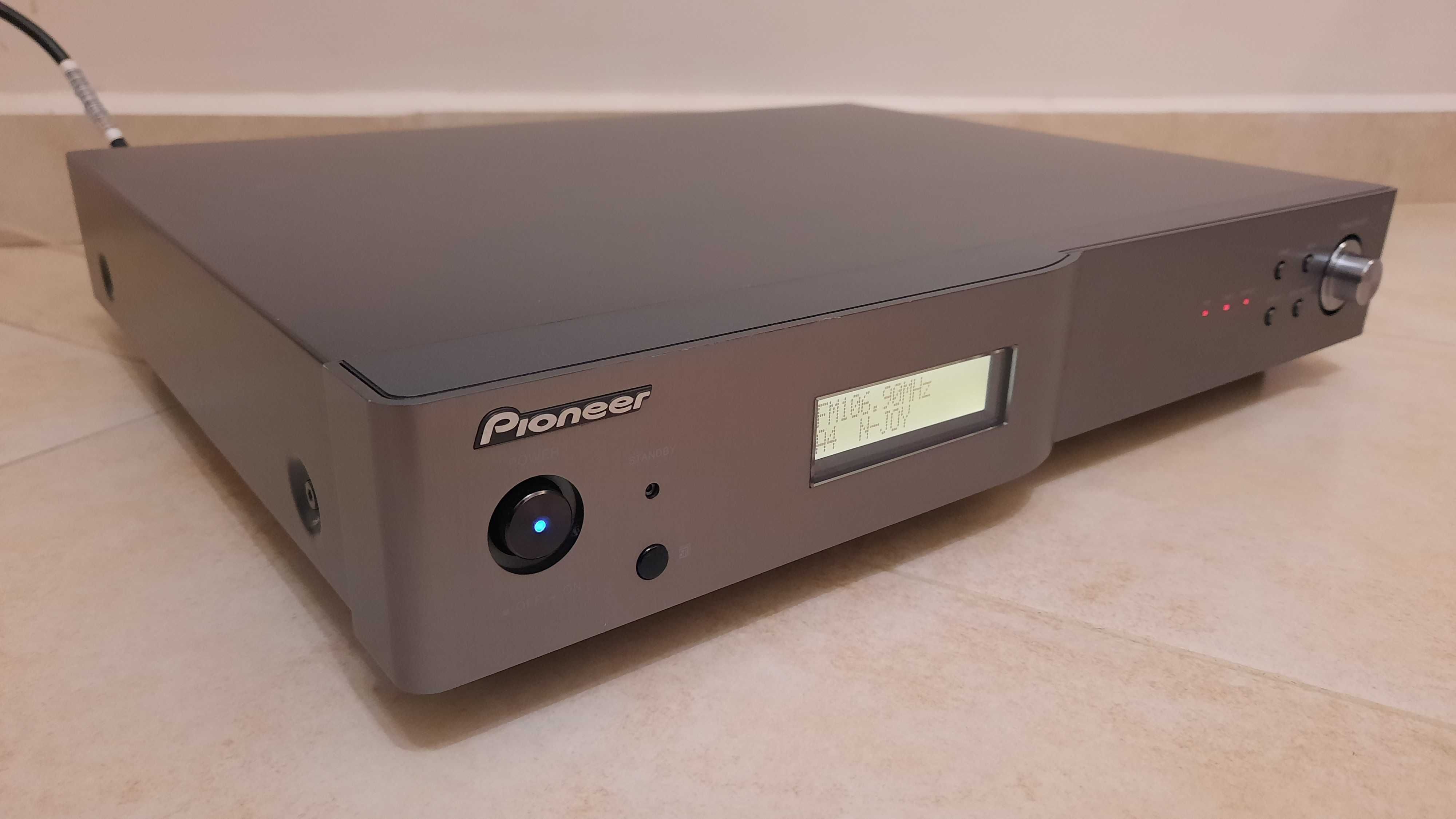 Pioneer F-F3-J-стерео тунер