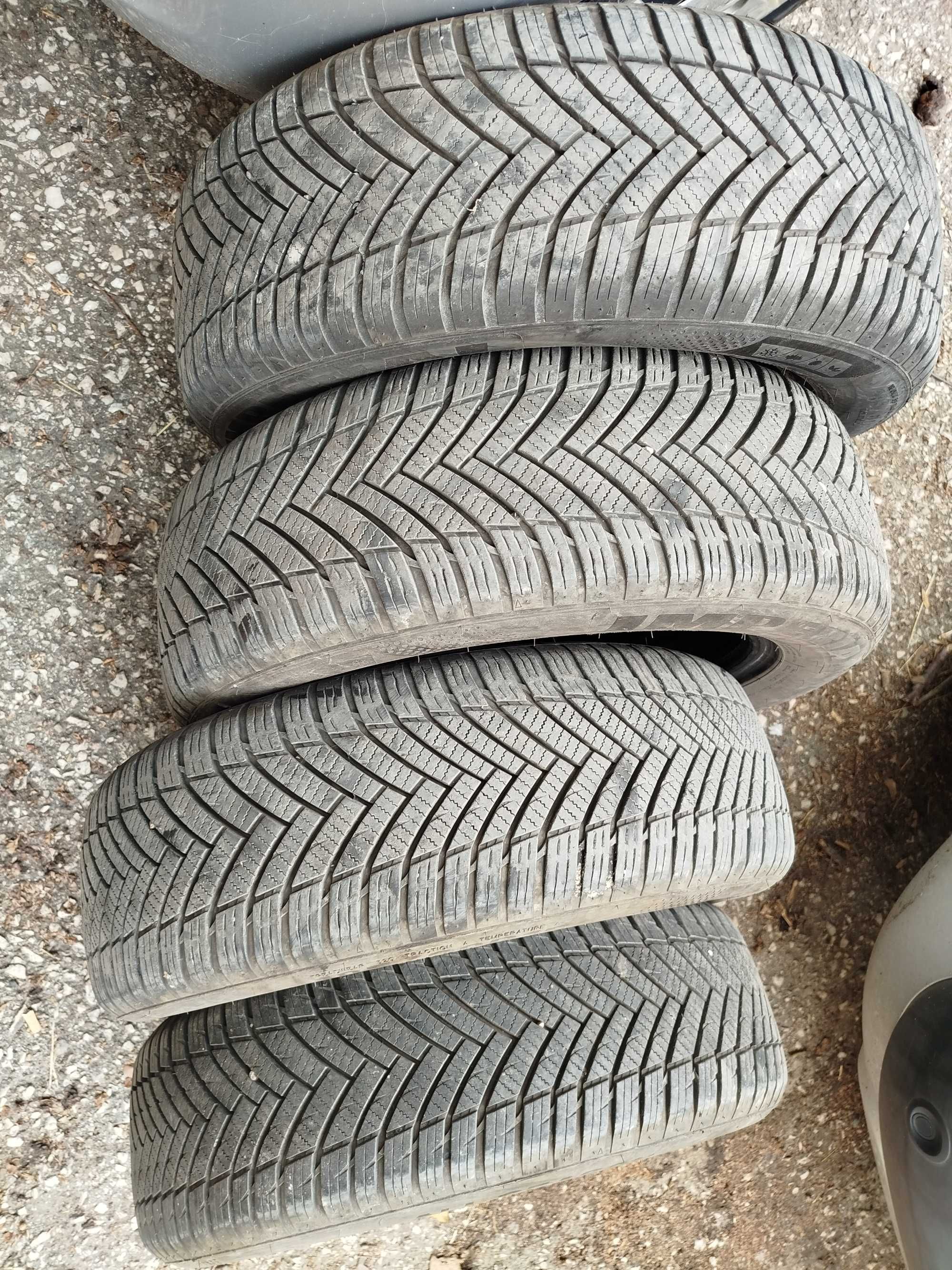 Продавам 4бр. всесезонни гуми 185/60 R15
