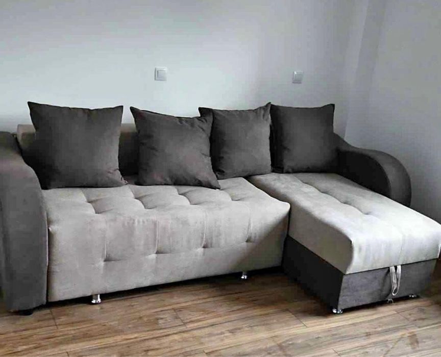 Canapea extenibila cu lada de depozitare