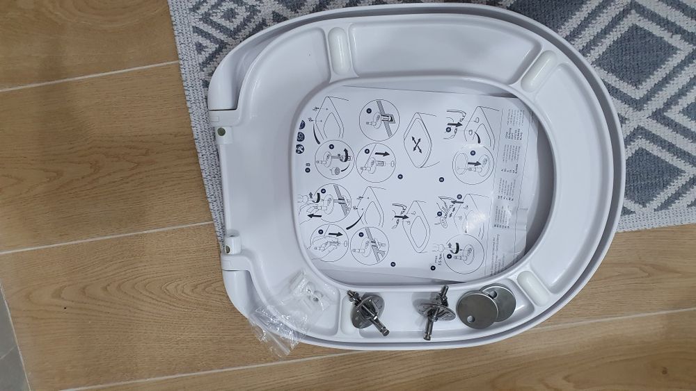 Capac WC Ideal Standard (ca nou-2 buc.)