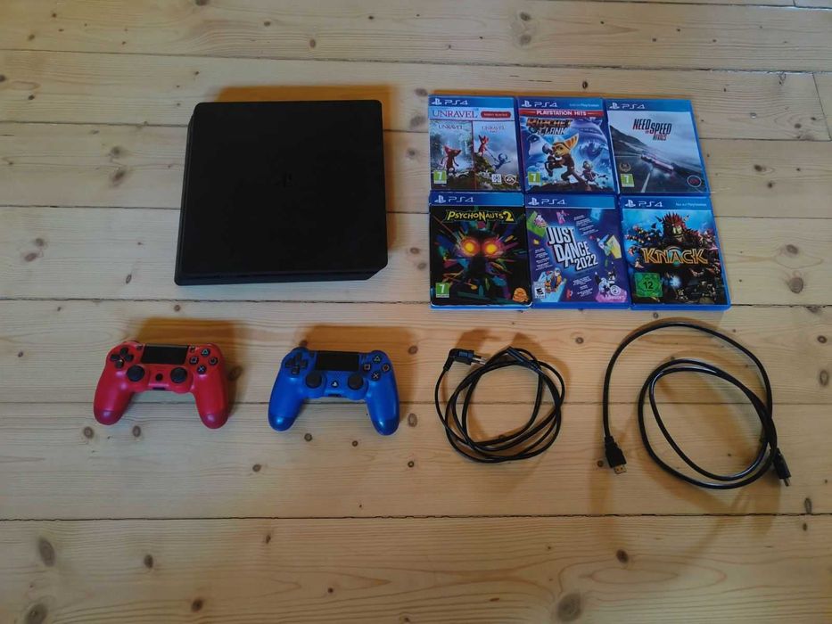 PlayStation 4 Slim - комплект с контролери и 6 игри