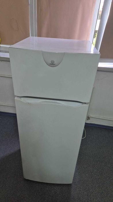 frigider indesit nefuncțional