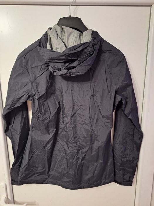 Vând geaca Merrell antivant pt alergari/ drumetii