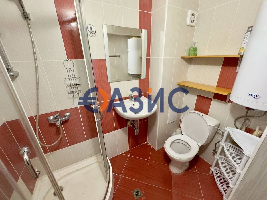 Продава се Едностаен апартамент в Несебър - 55 кв.м за 1037 €/кв.м - Снимка #11