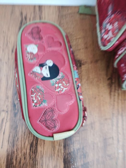 Ученическа раница с моливник