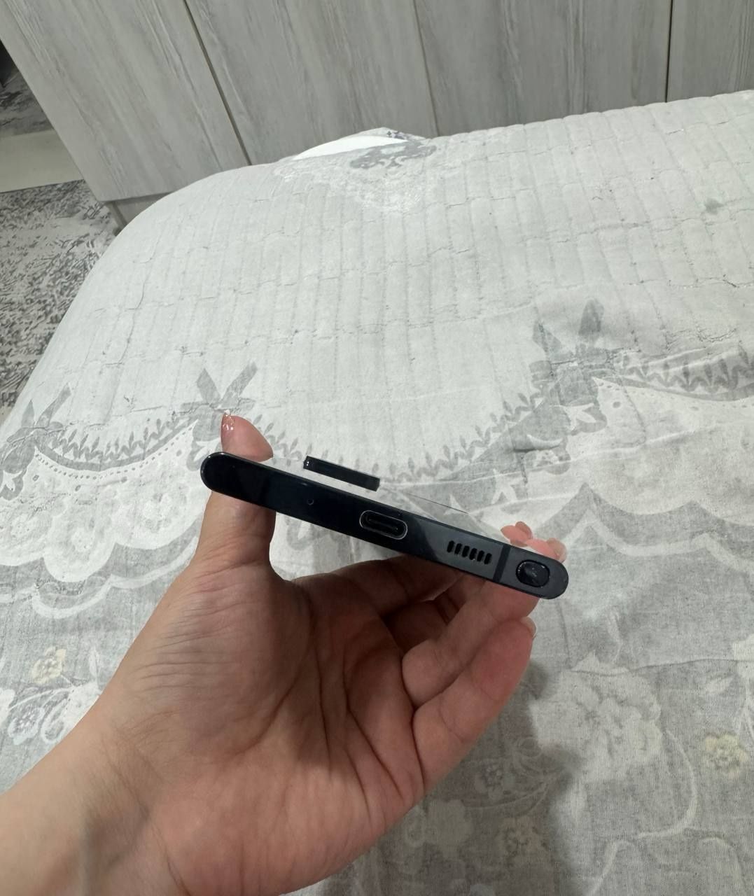 Samsung note 20 ultra qora 256 taligi ideal xolatta radnoy xamma narsa