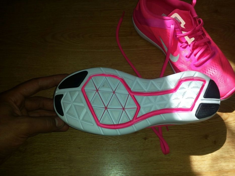 Nike маратонки найк