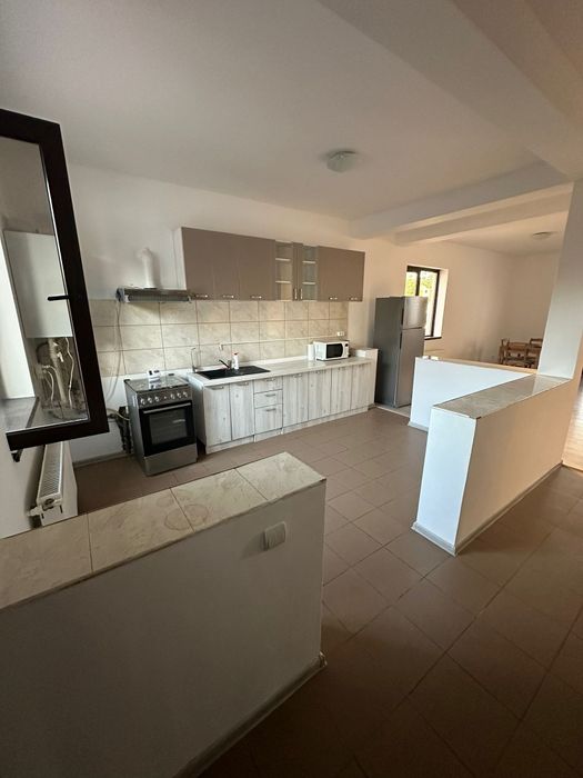 Casa de închiriat P+1 Comuna Berceni,4 camere, mobilata și utilata