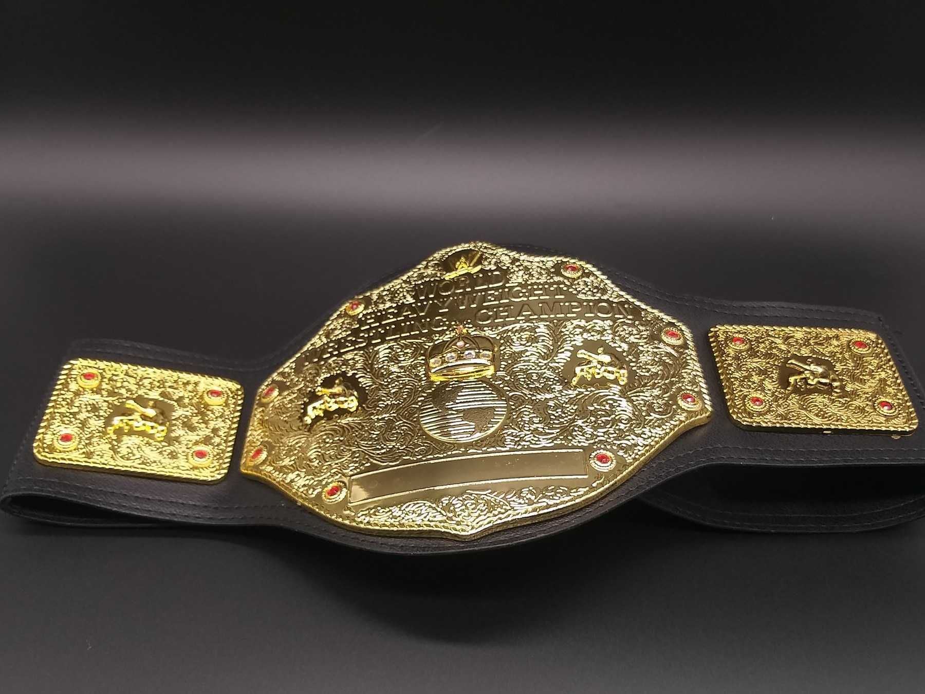 Wwe кеч титла в тежка категория