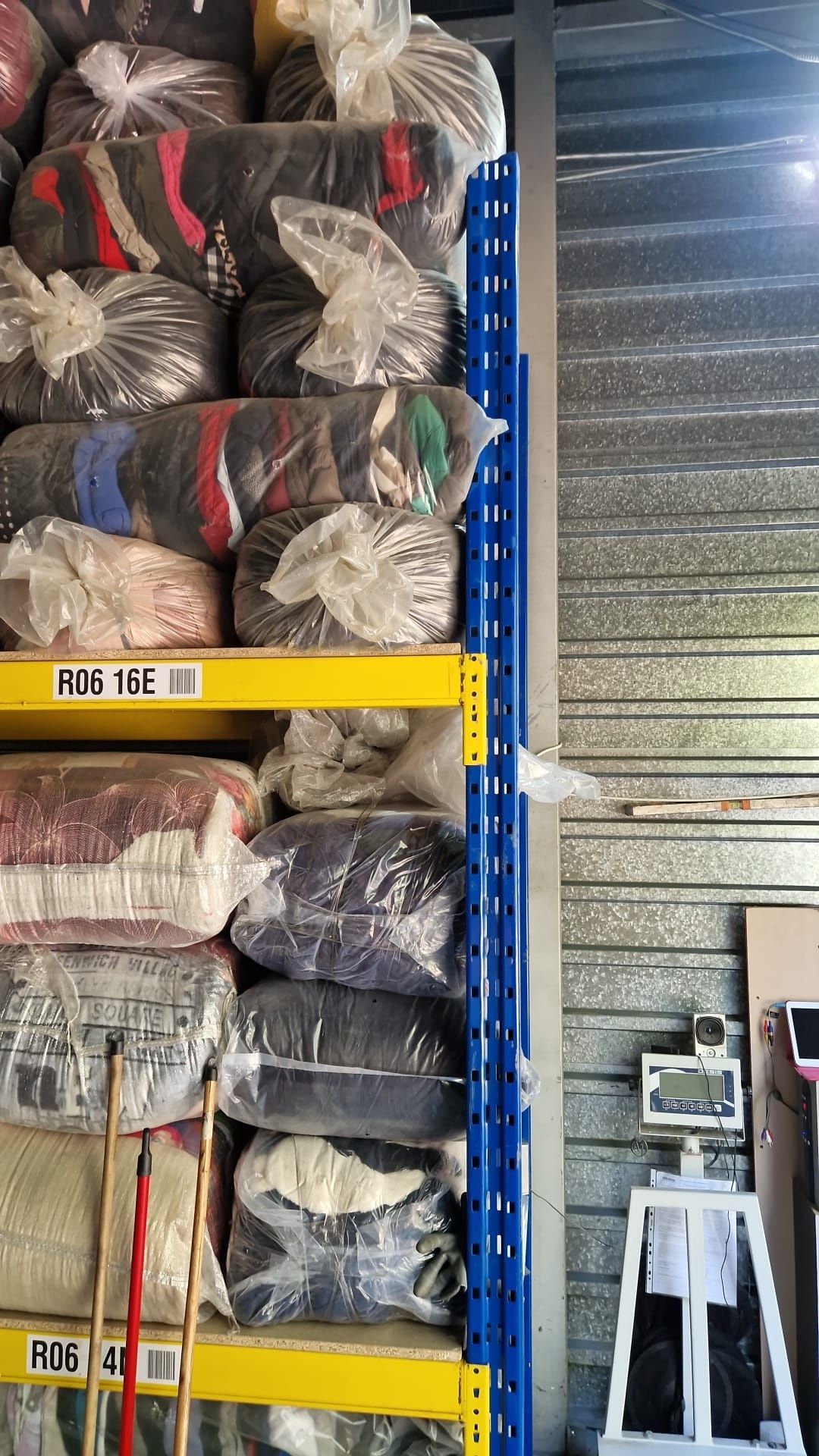 Raft rafturi metalice diferite modele