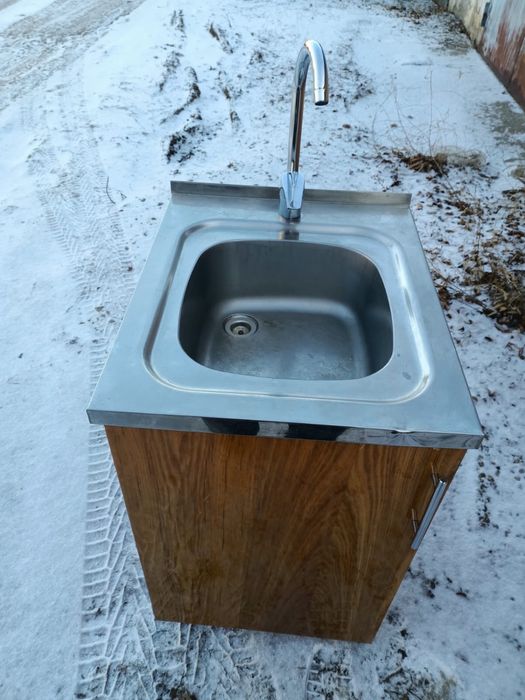 мойка кухонная отличная