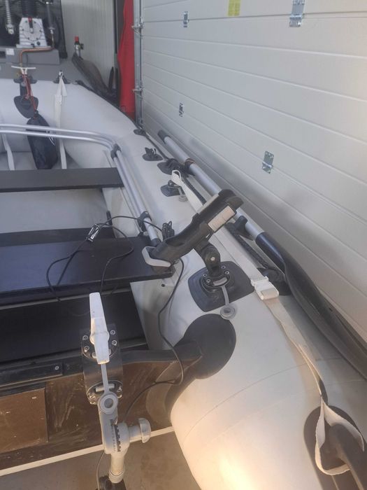 Надуваема лодка Kolibri KM 300