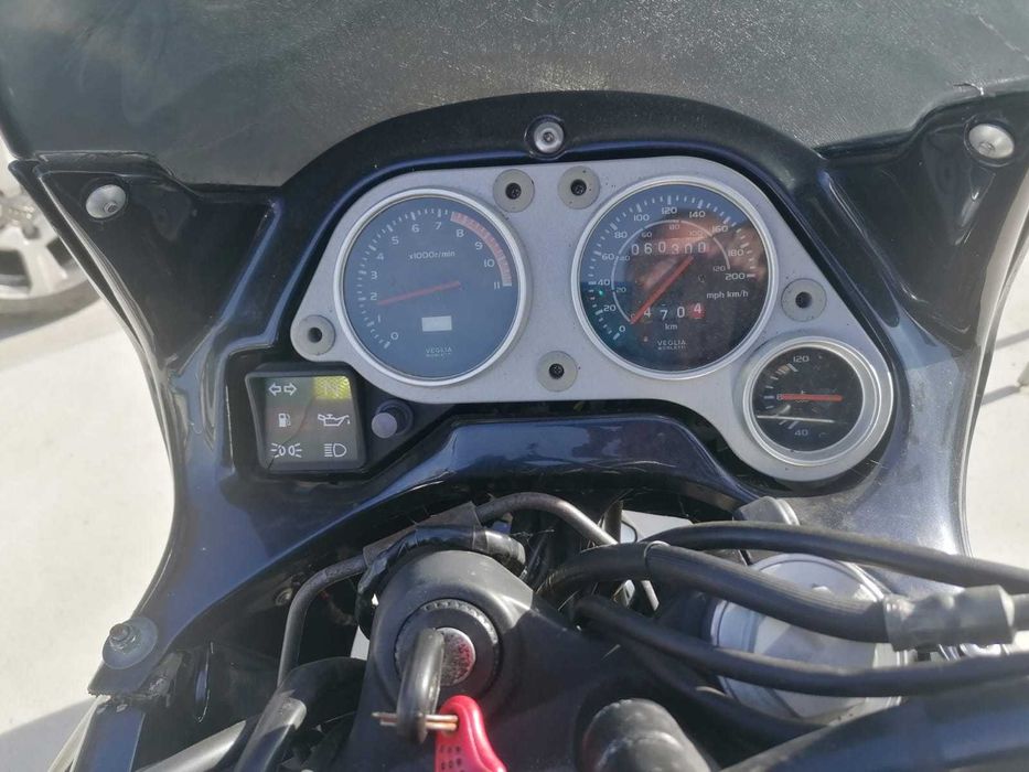 Vand sau schimb Aprilia pegaso 650 cu costum moto complet