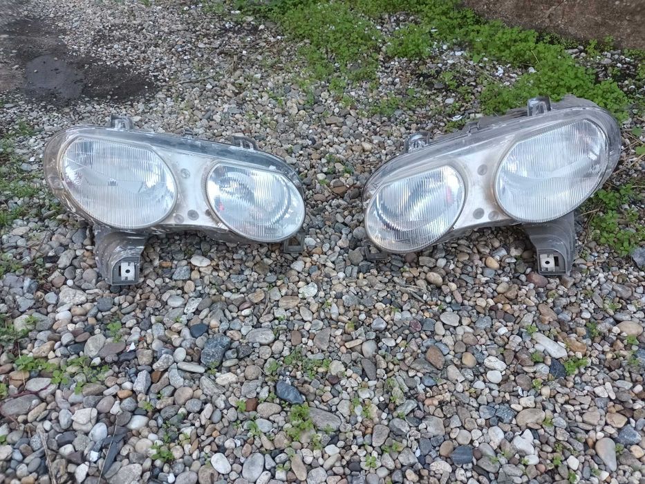 ляв и десен фар за ровър 75 99 - 03 ROVER 75