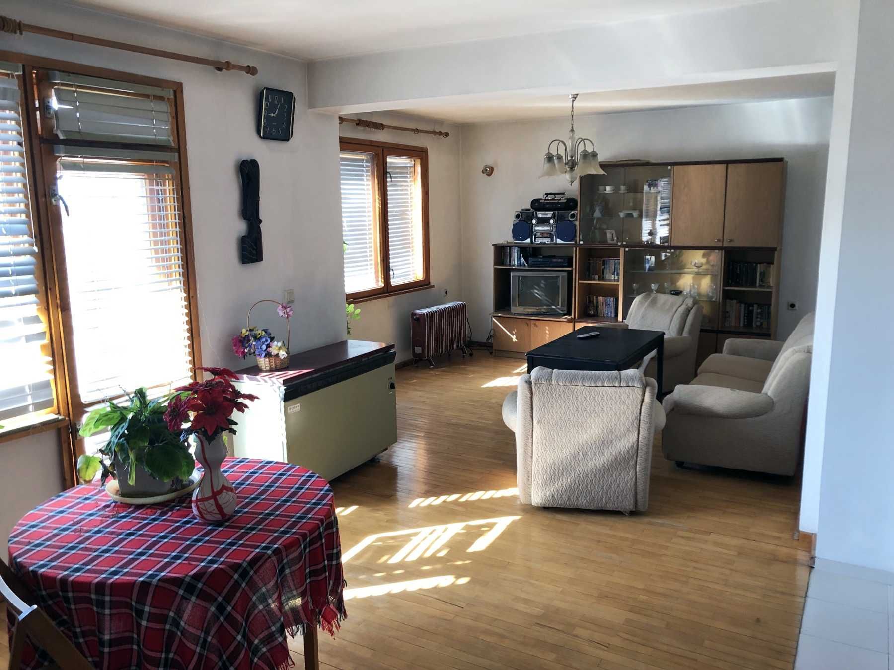 Продава 3 СТАЕН
Стара Загора, Самара 2