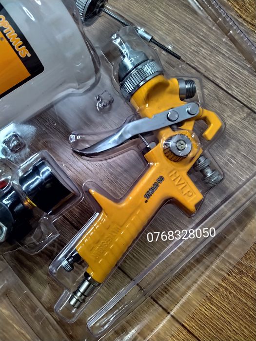 Set pistol vopsit cu manometru si regulator de presiune pneumatic