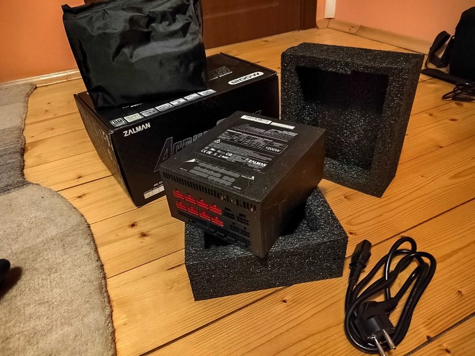 ZALMAN Acrux Series 80plus Platinum Full Modular Power Supply 1200W