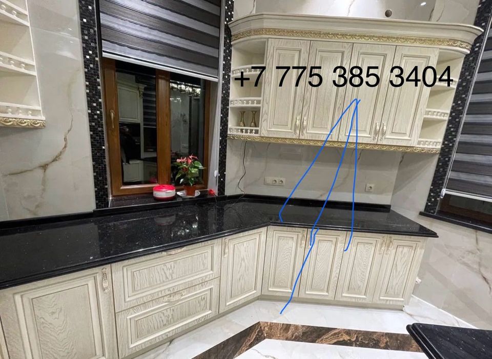 В продаже кухонек гарнитур