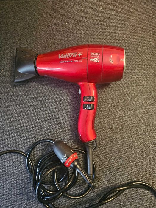 Сешоар Valera Swiss Silent Jet 8500 Ionic Rotocord, Червен