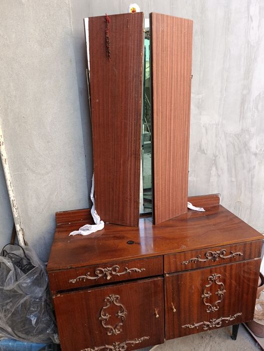 Комот с 3 мя зеркалами