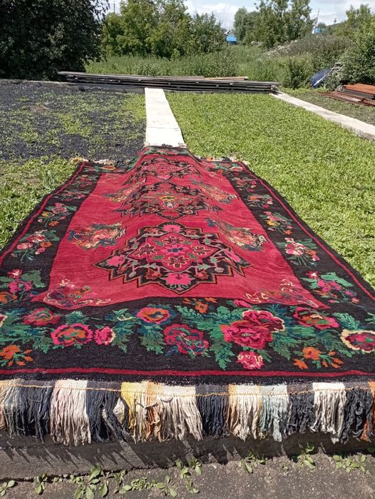 Продам антикварный ковер шерстяной ручной работы