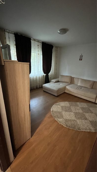 Proprietar vând garsoniera 42 mp