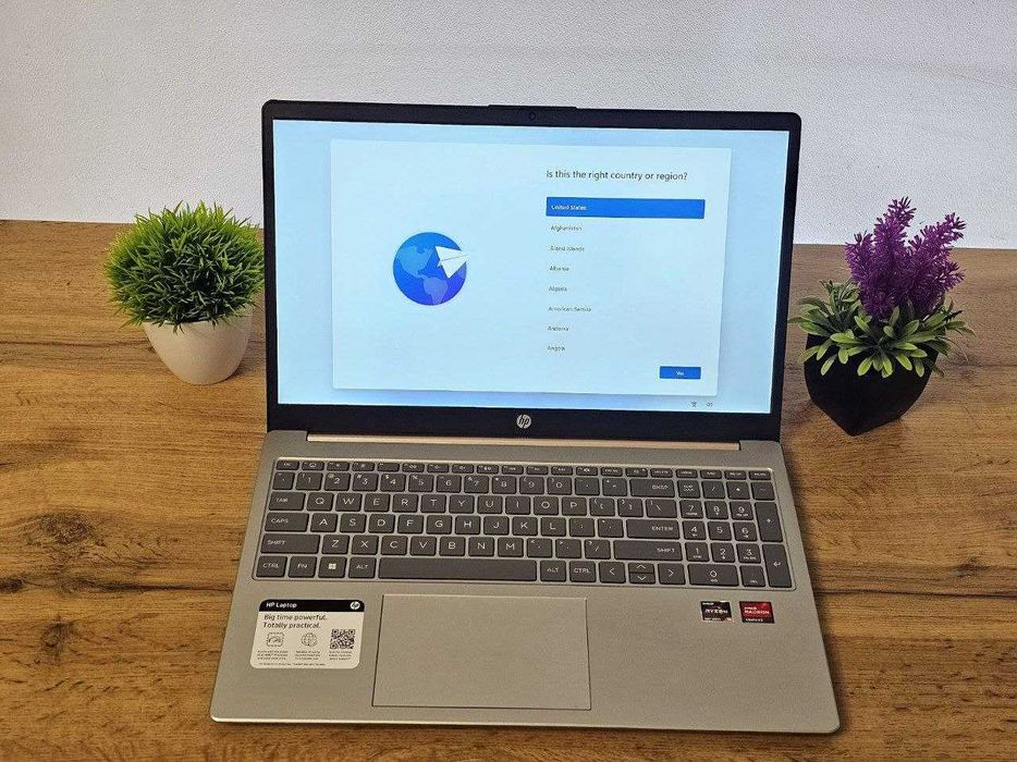 HP Laptop 15-fc0xxx /  5 7520U / 8Gb / 512Gb - США