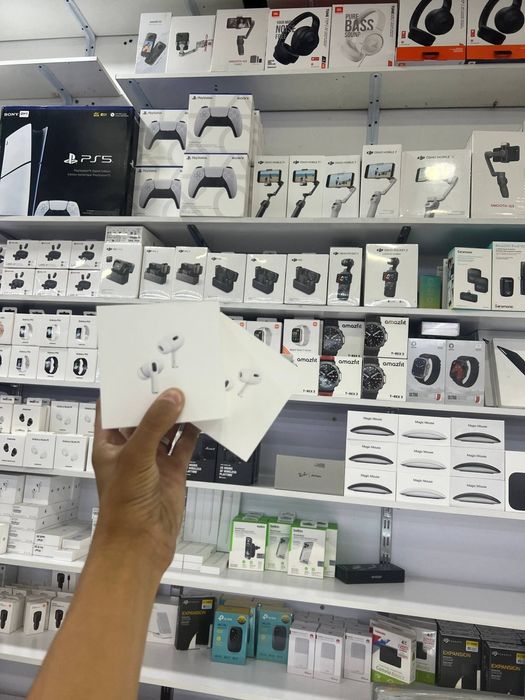 Woop 5 woop 5 life Airpods pro 2 tupc